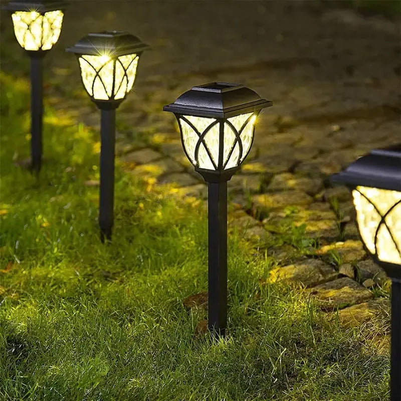 Lâmpada LED Solar Externa à Prova D'água - Jardim Inglês [COMPRE 1 LEVE 2]